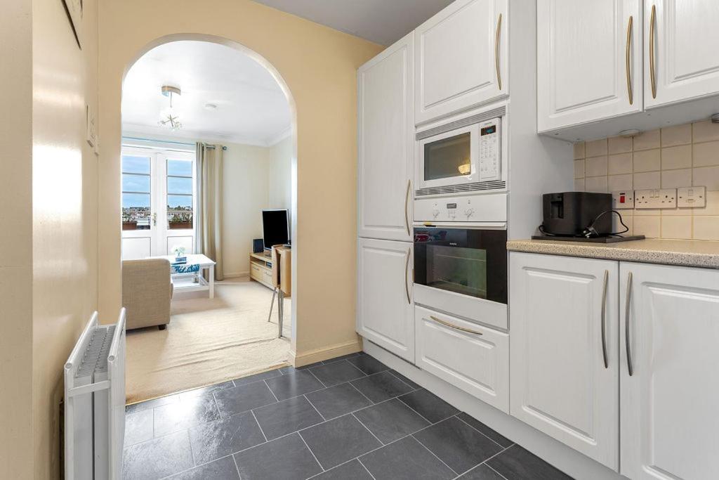 Modern 1br Flat - Free Parking + Lift * Édimbourg