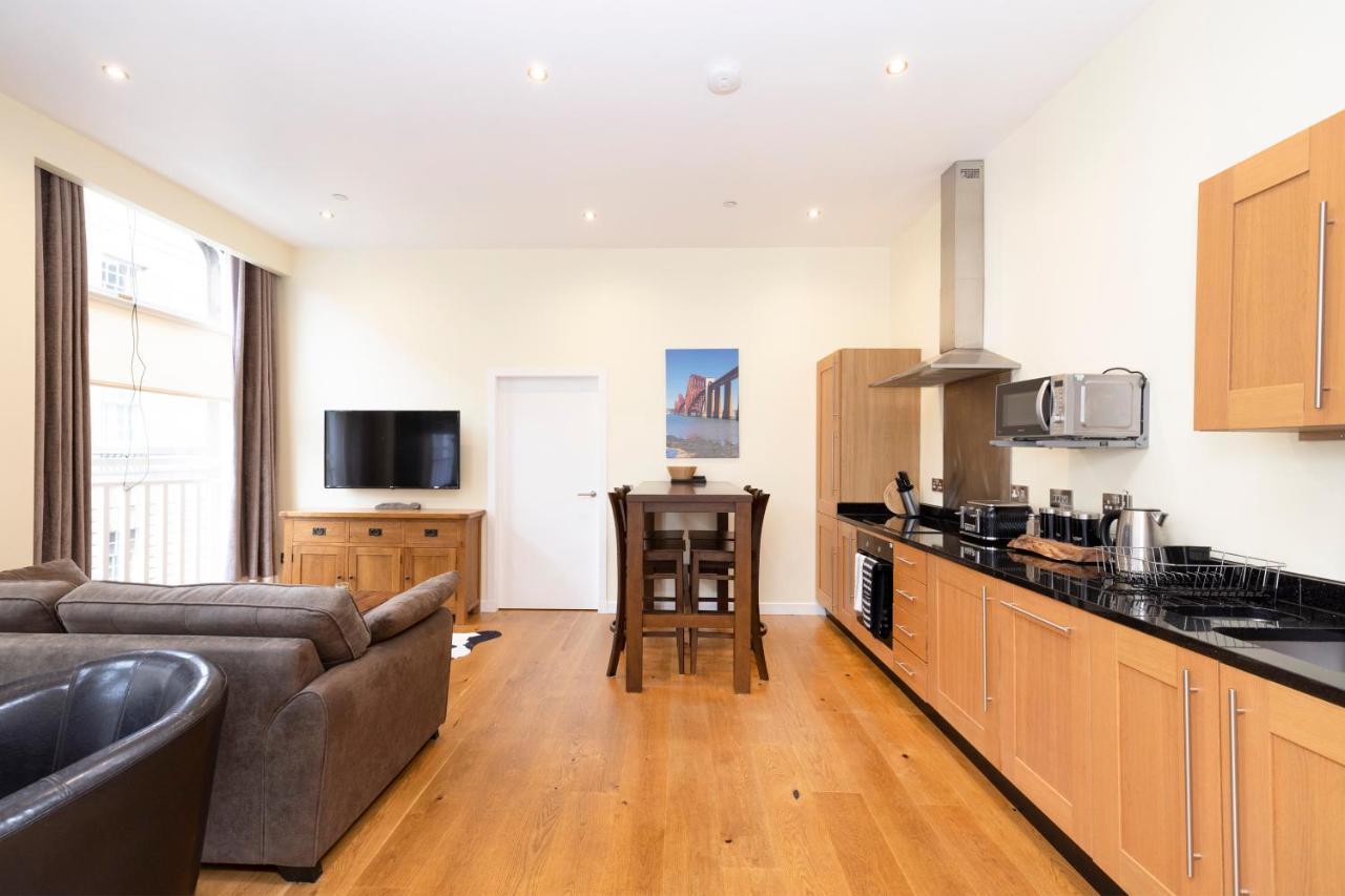 Apartment Joivy Stunning Flat Near St Giles Cathedral Edinburgh