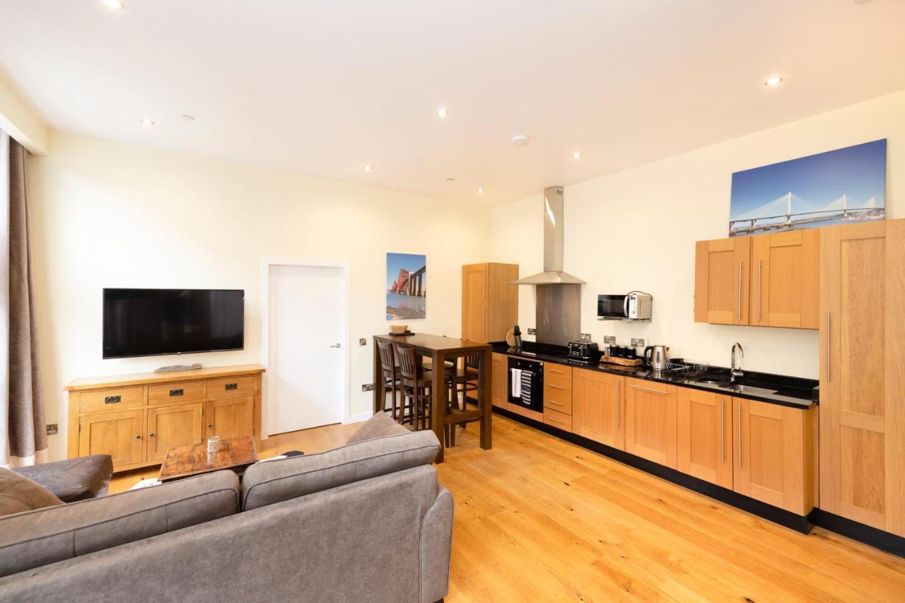 Apartment Joivy Stunning Flat Near St Giles Cathedral Edinburgh