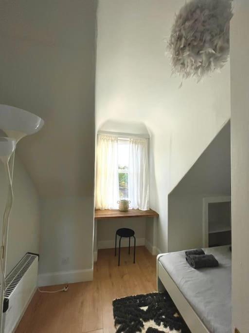 Loft In Joppa EDI