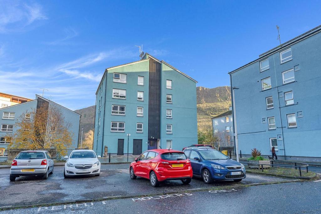 Edinburgh City Centre Aishia/Sakina Apartment