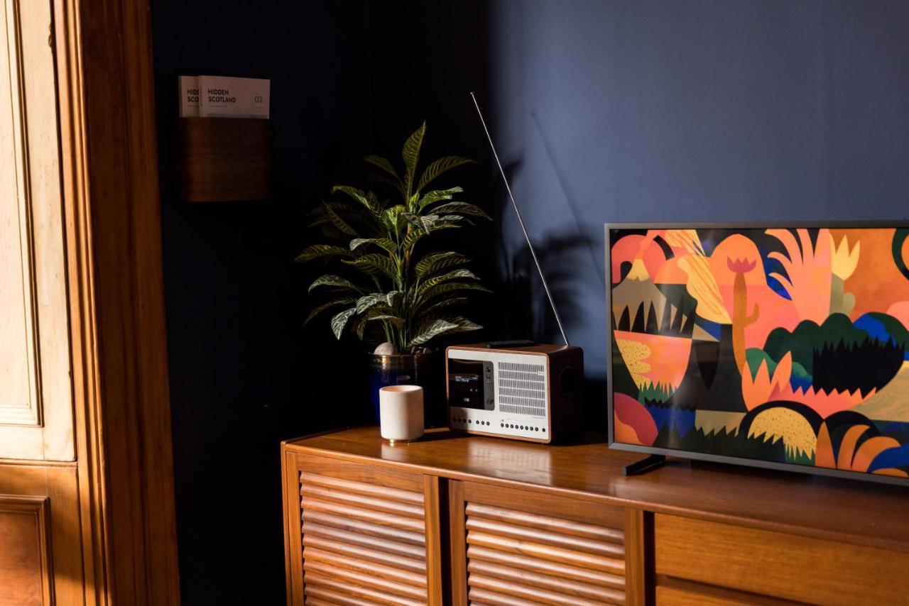 Joivy Contemporary With Free Parking Holiday home Edinburgh