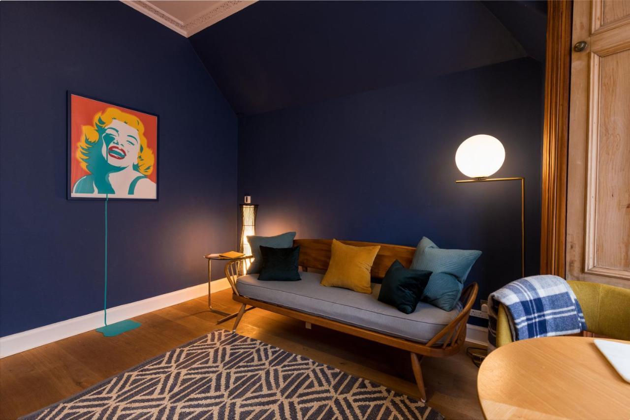 Joivy Contemporary With Free Parking