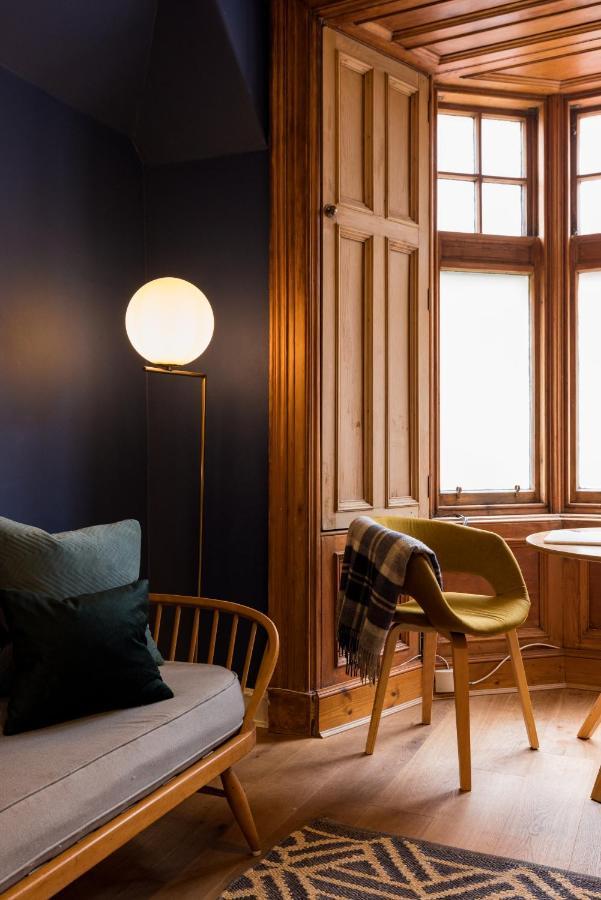 Joivy Contemporary With Free Parking * Edinburgh