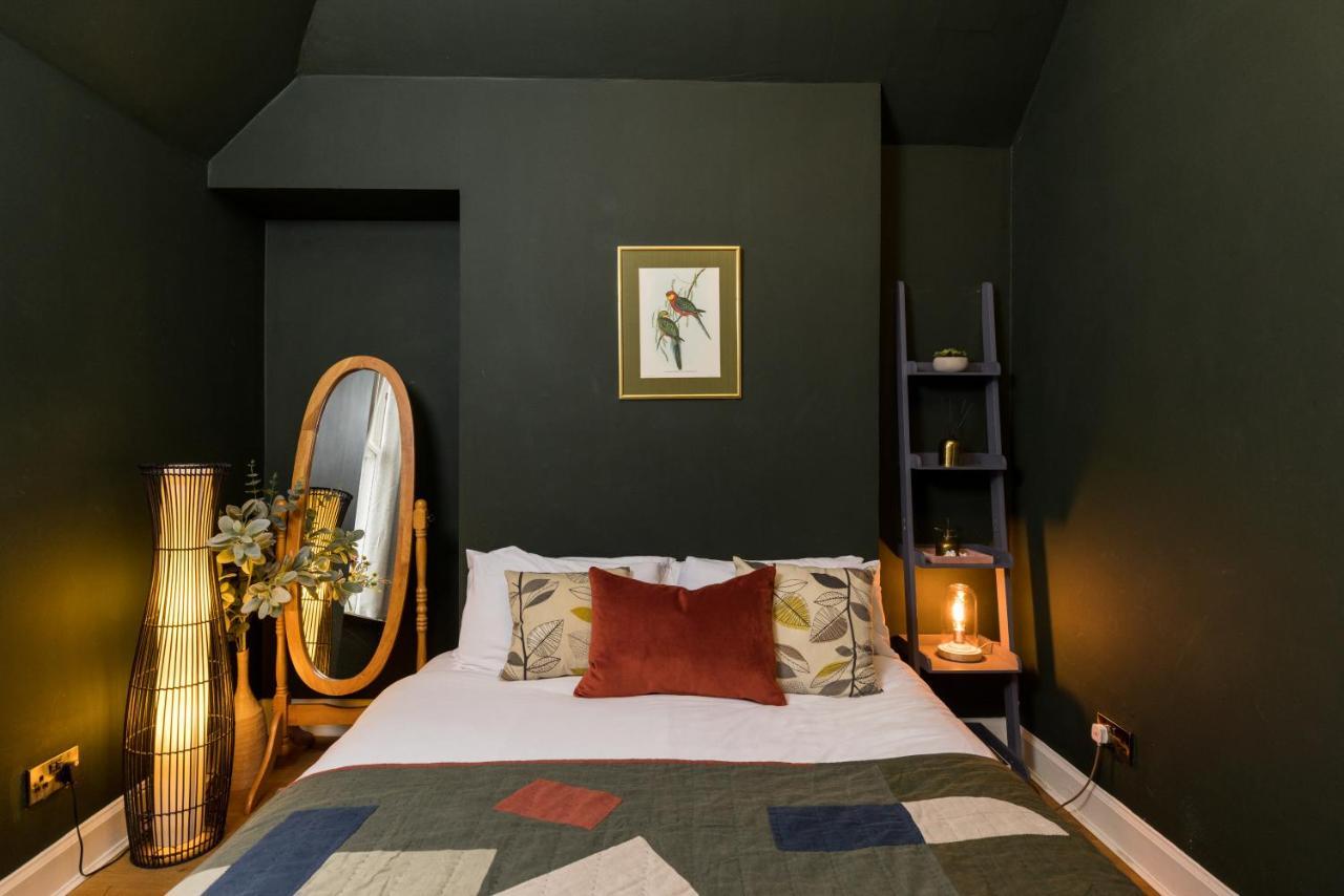 Holiday home Joivy Contemporary With Free Parking Edinburgh