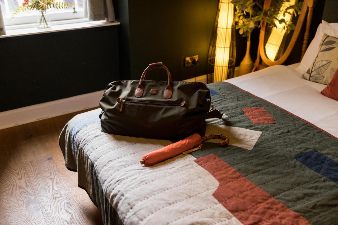 Joivy Contemporary With Free Parking Holiday home Edinburgh