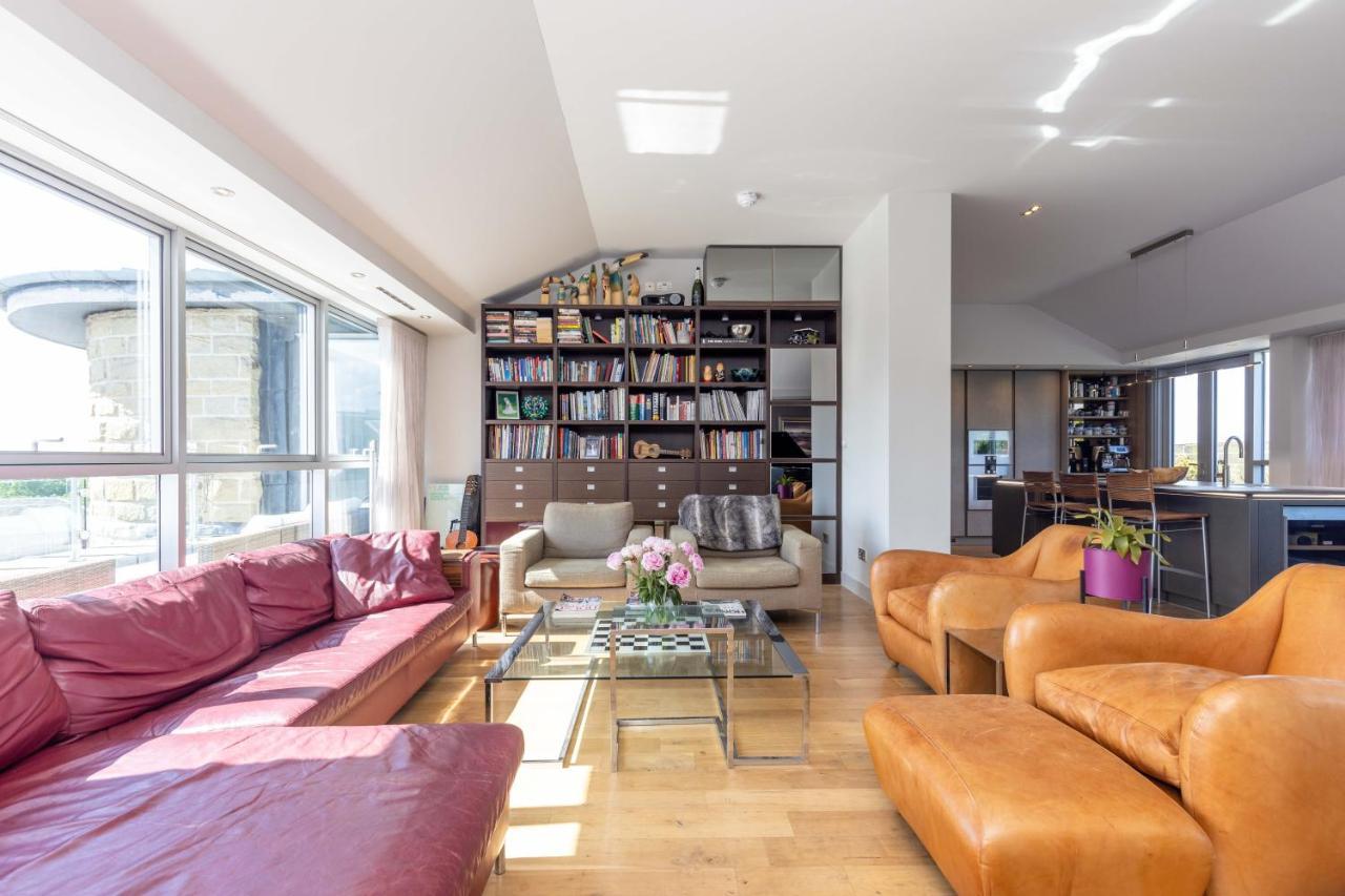 Apartment Joivy Beautiful Penthouse With Terrace & Jacuzzi Edinburgh