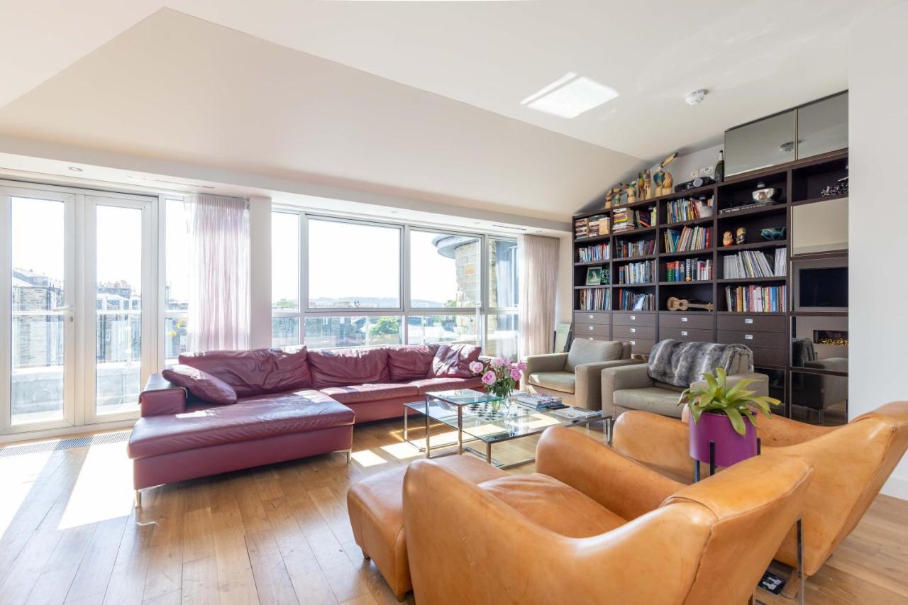 Joivy Beautiful Penthouse With Terrace & Jacuzzi Apartment Edinburgh