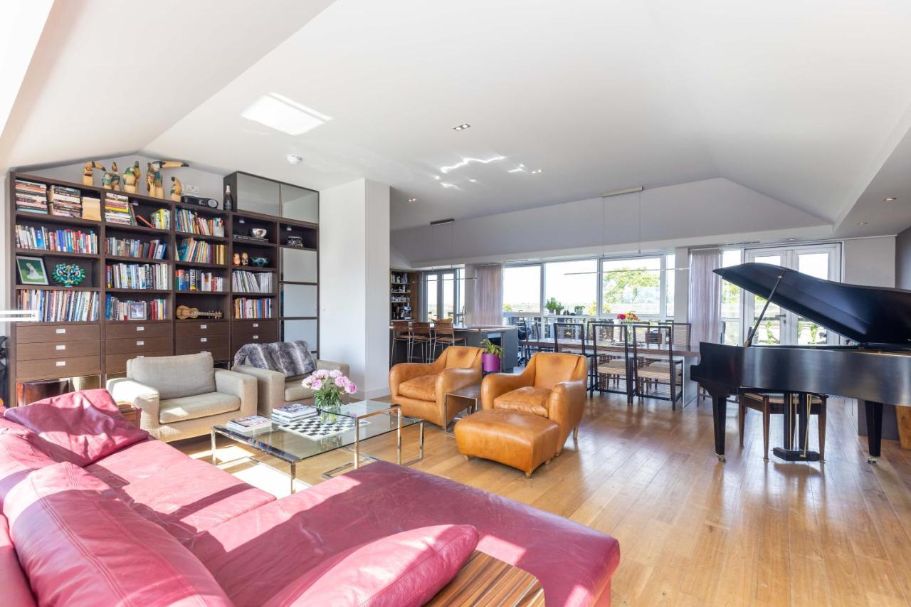 Apartment Joivy Beautiful Penthouse With Terrace & Jacuzzi Edinburgh