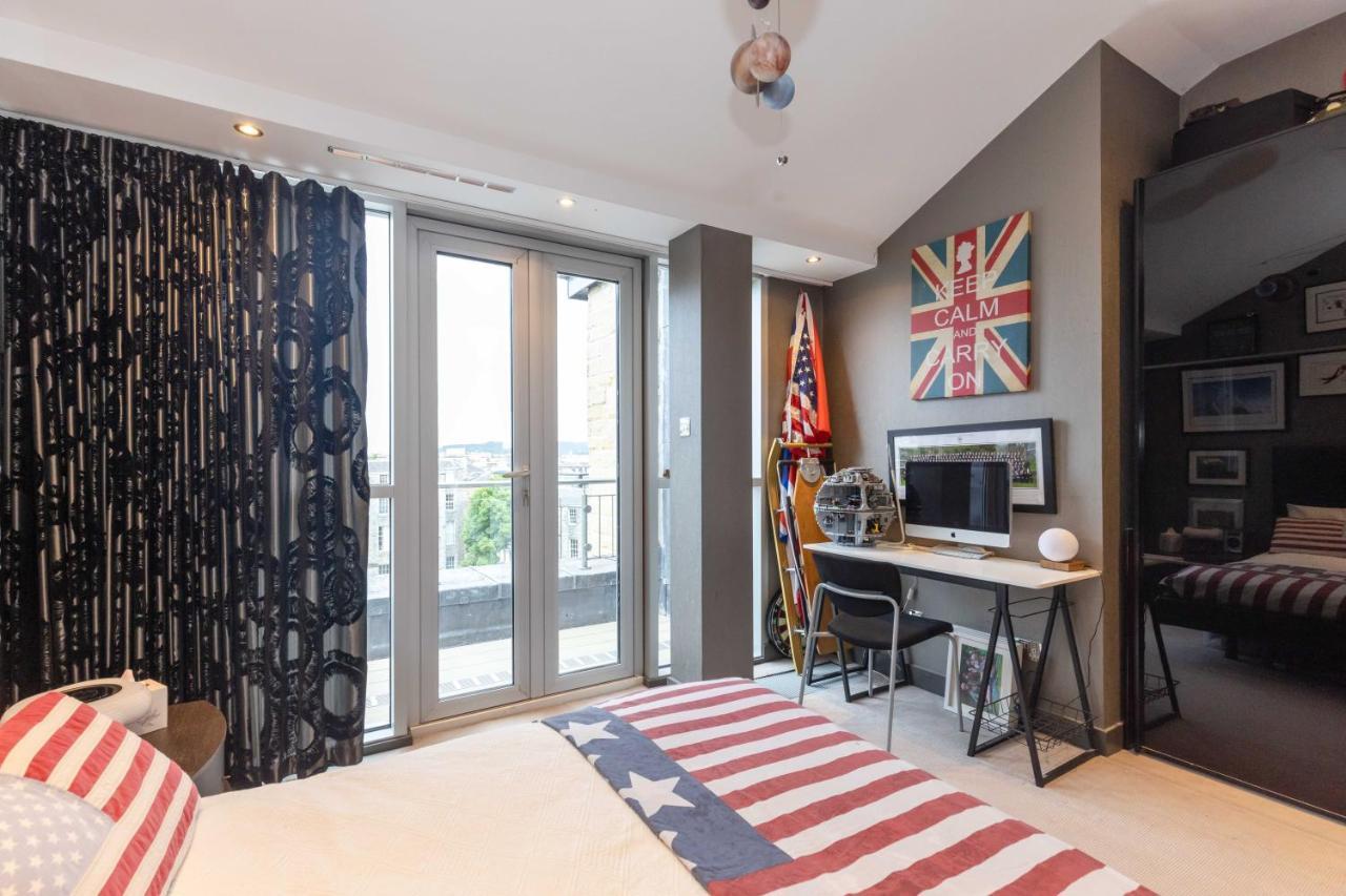 Joivy Beautiful Penthouse With Terrace & Jacuzzi Edinburgh