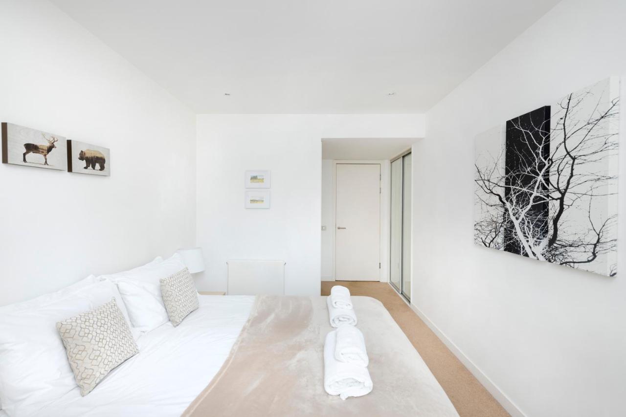 Apartment Altido Elegant Flat Near The Meadows With Parking *