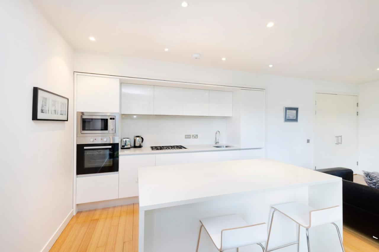 Apartment Altido Elegant Flat Near The Meadows With Parking *