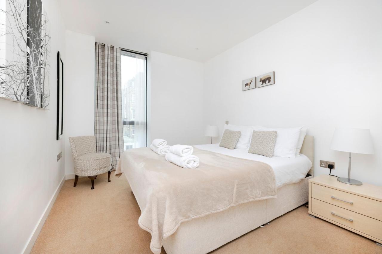 Apartment Altido Elegant Flat Near The Meadows With Parking *