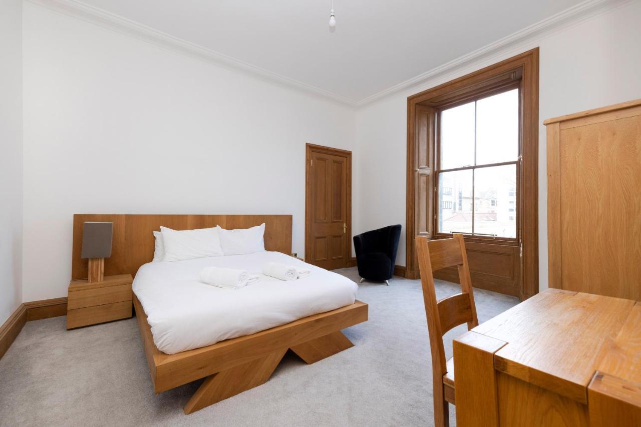 Joivy Spacious Near The Meadows Apartment