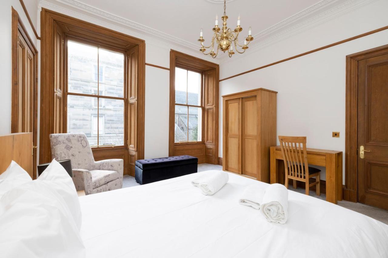 Apartment Joivy Spacious Near The Meadows