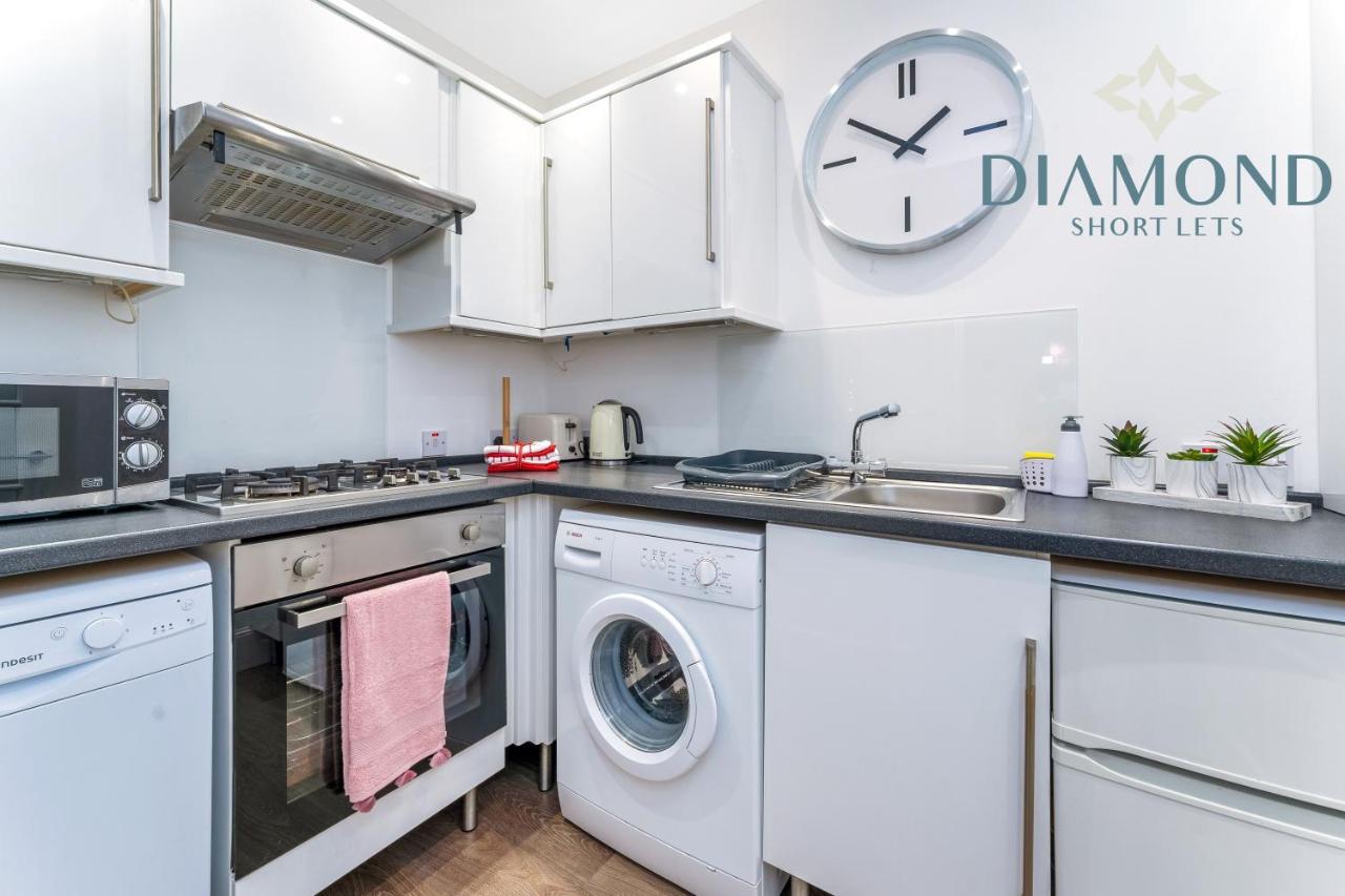 Spacious 1 Bed Ground Floor With Garden Apartment