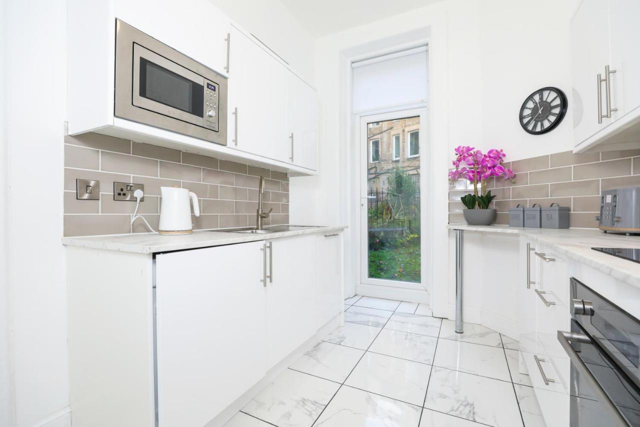 Stunning Modern 3 Bedroom * EDI