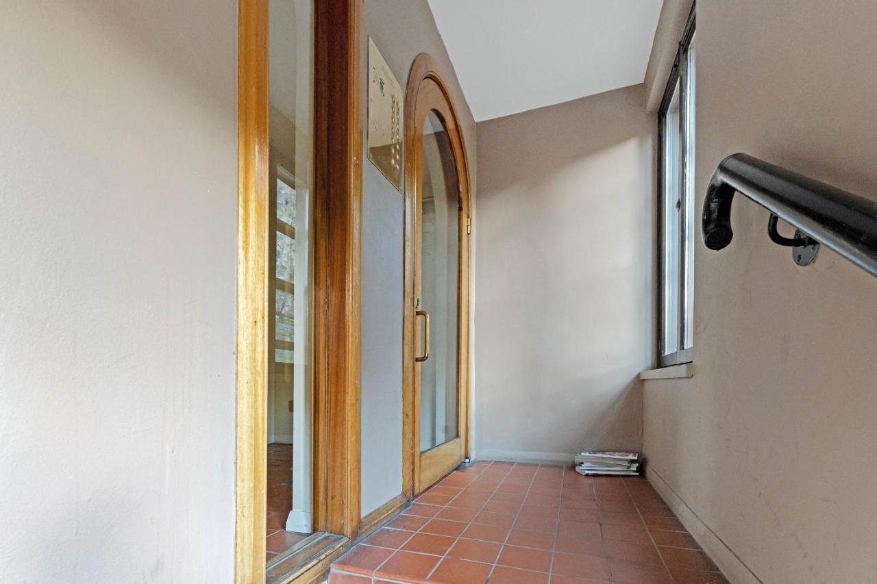 Elegant & Unique Getaway - Spacious 3 Bedroom, 2 Bathroom Centre - Free Allocated Parking. Appartement Édimbourg