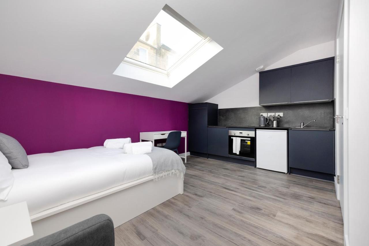 Apartment Altido Elegant Near The Meadows EDI