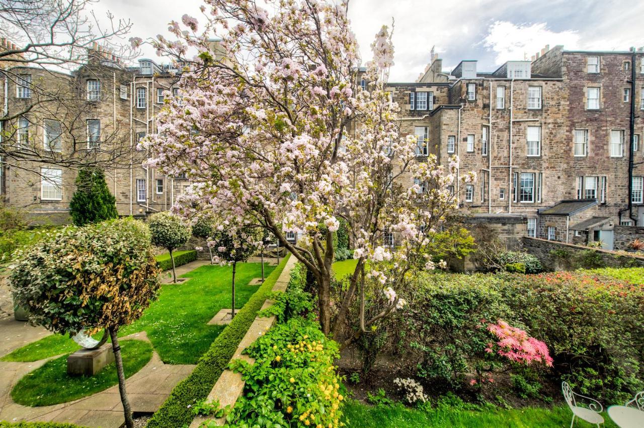Sophisticated 3br With Garden, Quiet New Town Lane Edinburgh