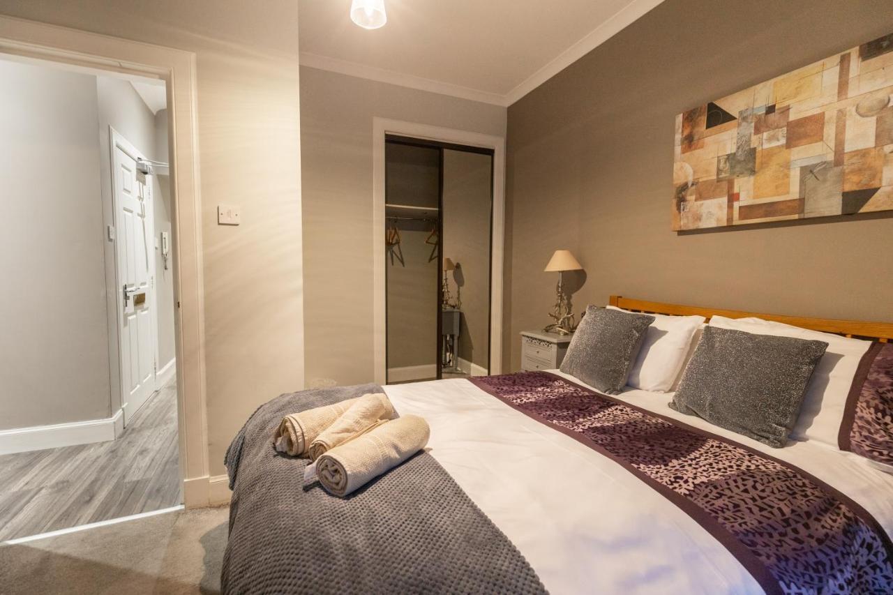 Two Bedroom Within Walking Distance To Centre * EDI