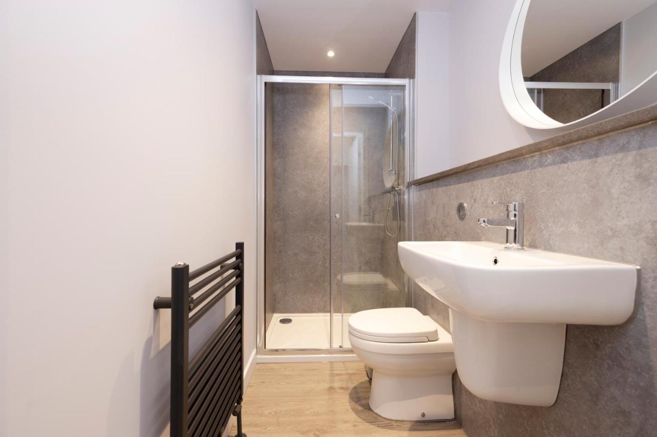 Apartment Altido Elegant Near The Meadows *