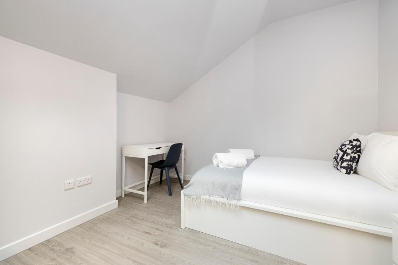Altido Elegant Near The Meadows Apartment *