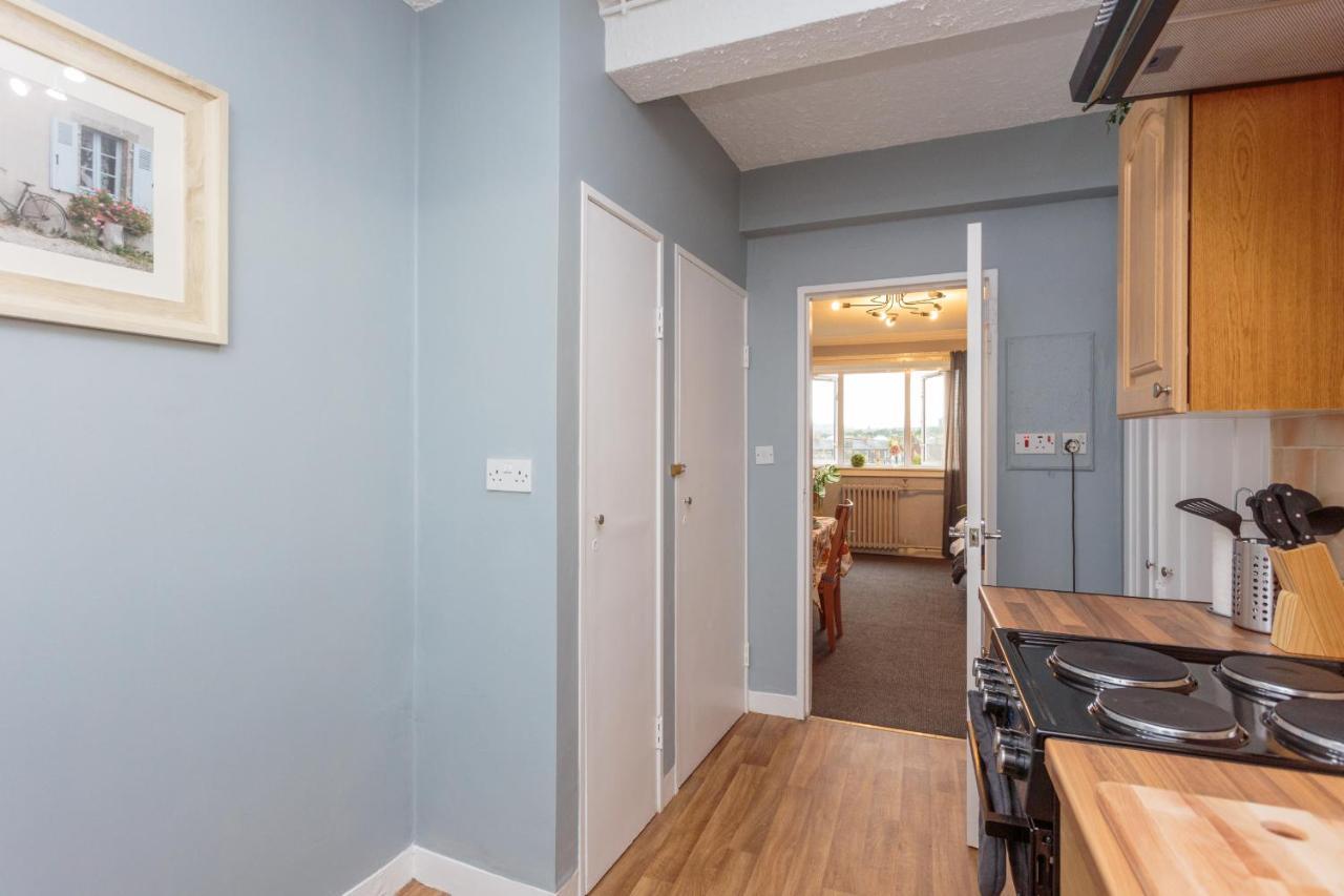 Spacious 3db -15 Minutes From Centre