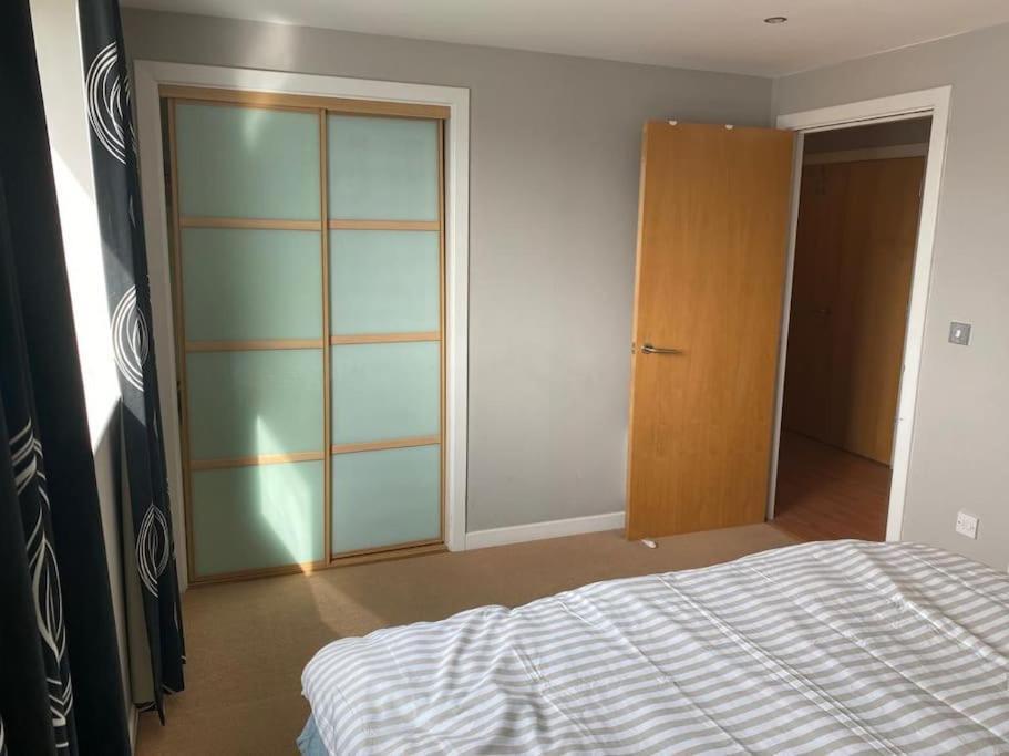 Apartment Modern 2 Bed With Stunning Seaside View Edinburgh