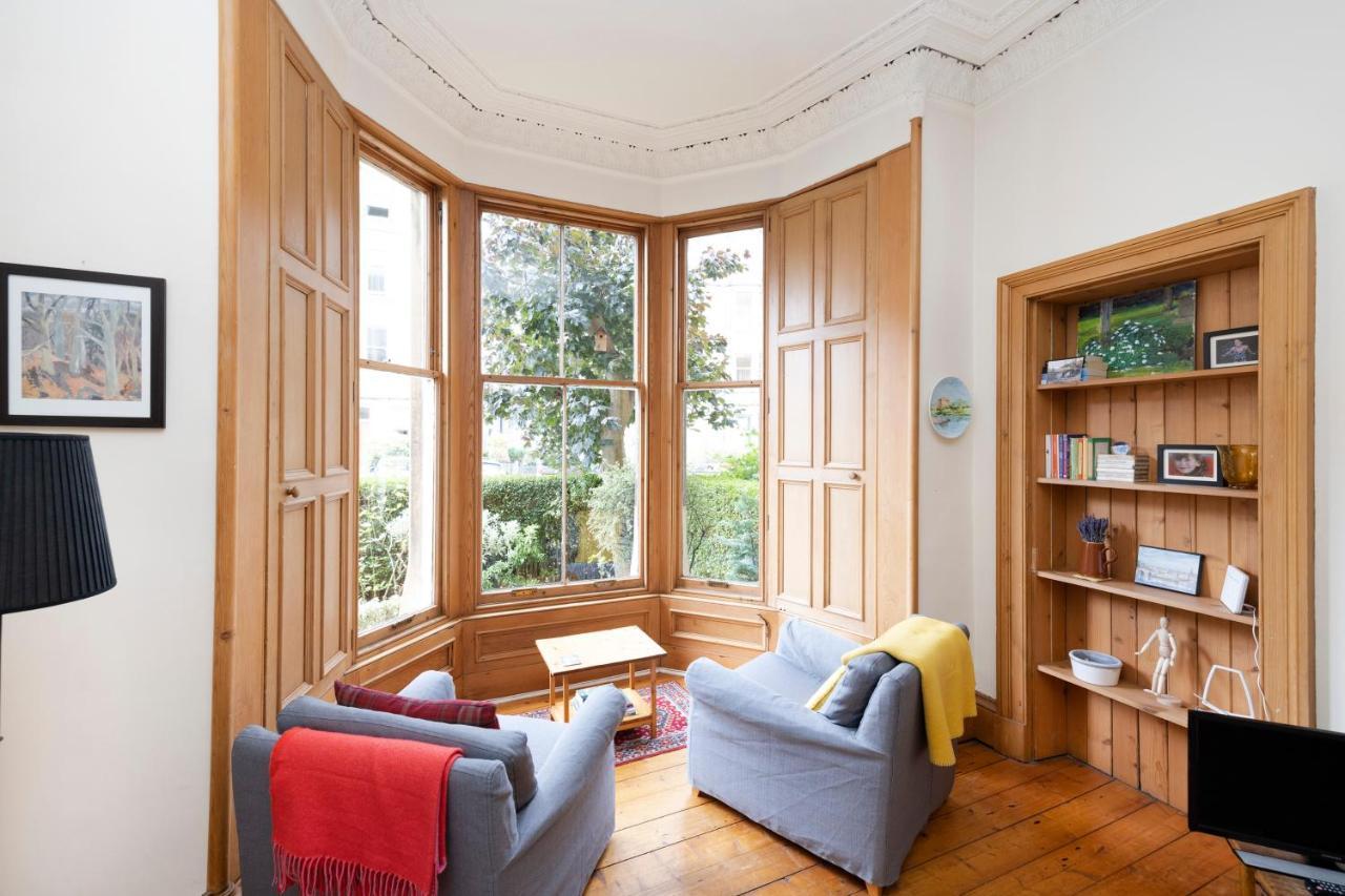 Joivy 3-bed Meadows Flat Near Castle *