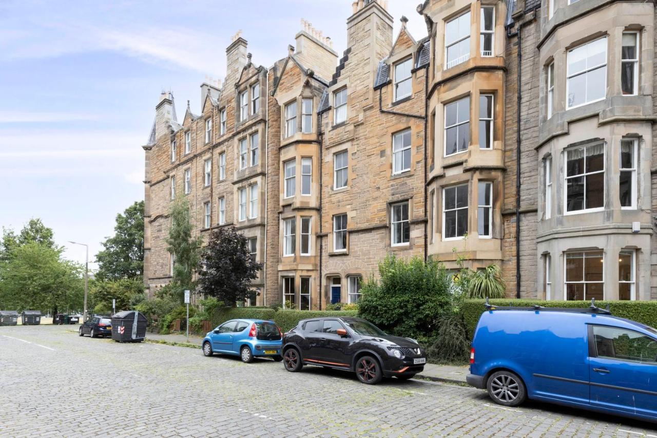 Apartment Joivy 3-bed Meadows Flat Near Castle