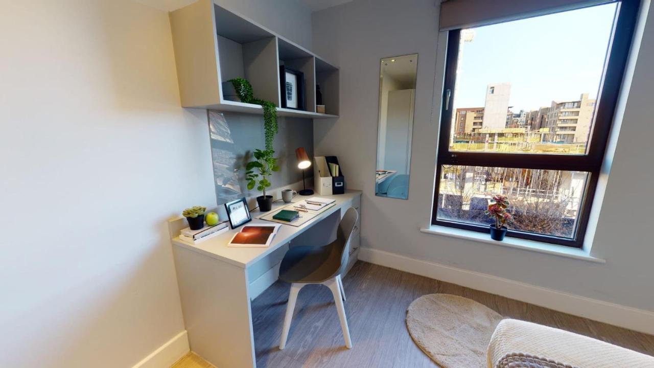 Appartement And Ensuite Bedrooms With Shared Kitchen At Fountainbridge In