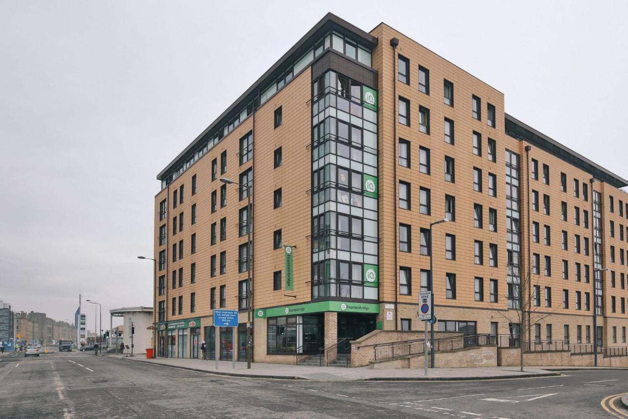 And Ensuite Bedrooms With Shared Kitchen At Fountainbridge In * Édimbourg