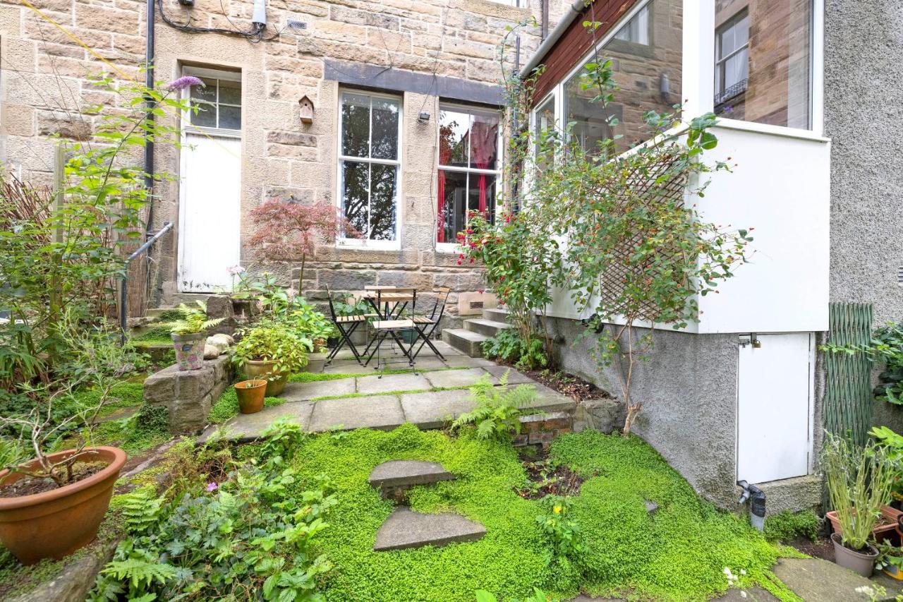 Joivy 3-bed Meadows Flat Near Castle Apartment