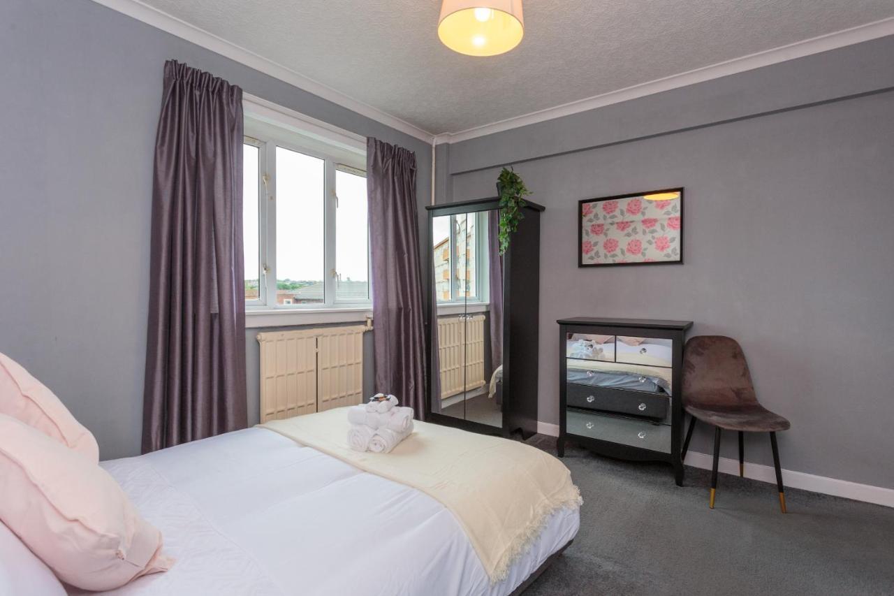 Spacious 3db -15 Minutes From Centre Apartment