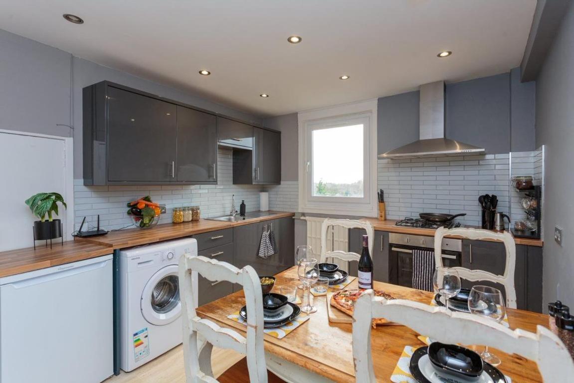 Gorgeous 3-bed Flat, 15 Minutes To Centre *