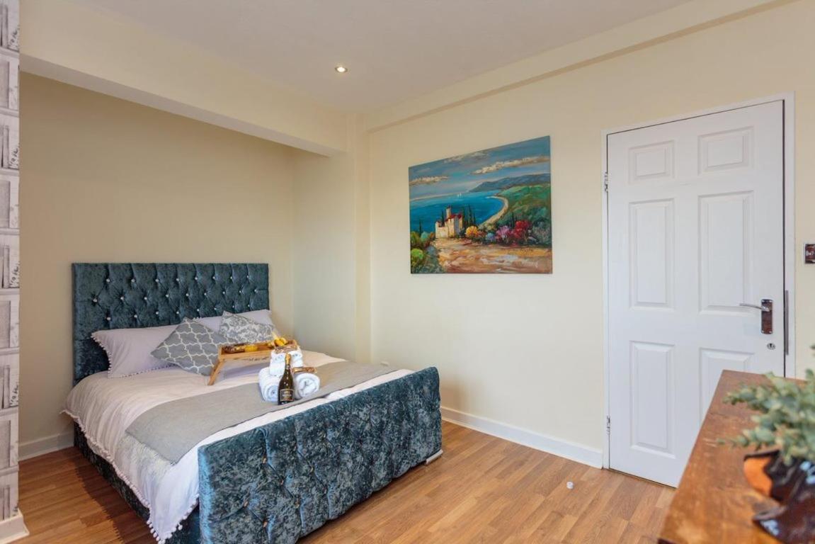 Apartment Gorgeous 3-bed Flat, 15 Minutes To Centre EDI