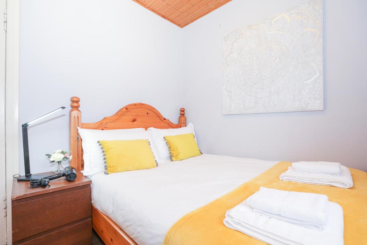Mystayinn Elegant - Excellent Location - Free Parking - Five Star Amenities Guest house Edinburgh