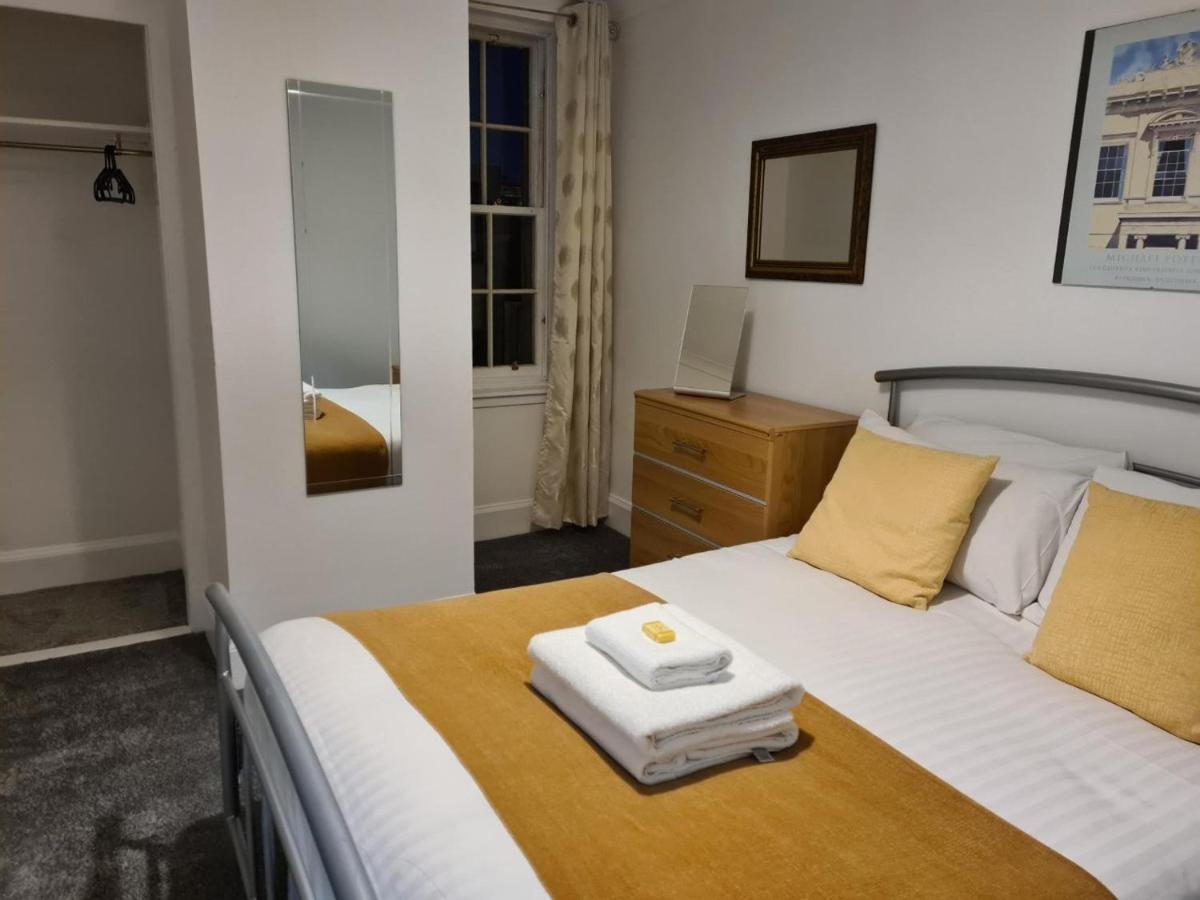 Apartment 4 New Assembly Close - Royal Mile