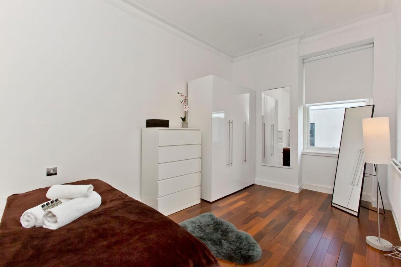 Exquisite & Lively With Fireplace & Panoramic Views