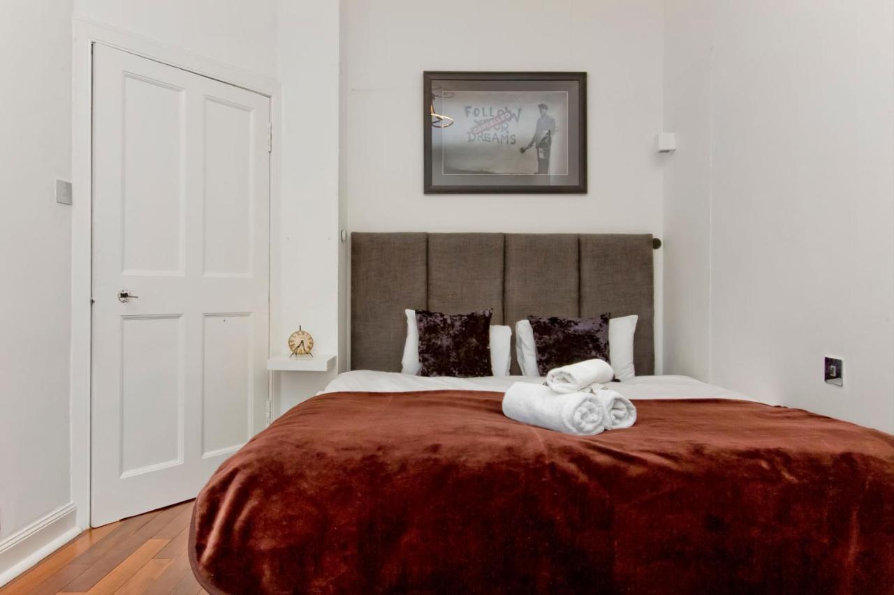 Appartement Exquisite & Lively With Fireplace & Panoramic Views Édimbourg