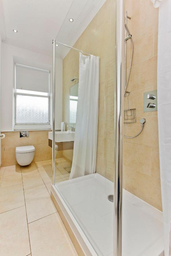 Exquisite & Lively With Fireplace & Panoramic Views