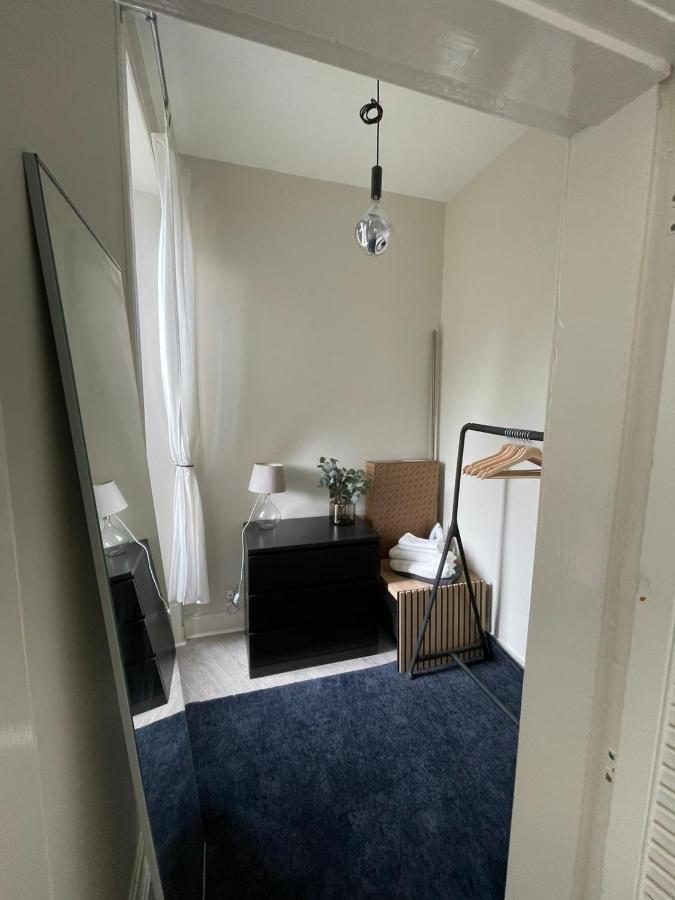 1 Bed Apartment *