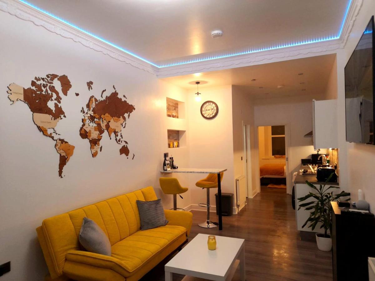 Modern Flat Near Centre. *