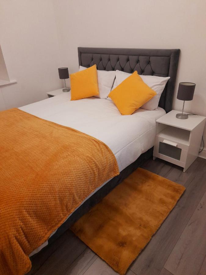 Modern Flat Near Centre. * EDI