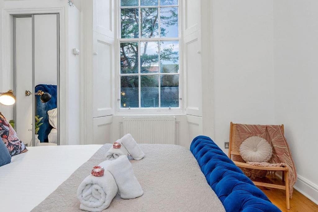 Luxury 3 Bed 2 Bath Main Door Apartm At Wardie Bay * Edinburgh