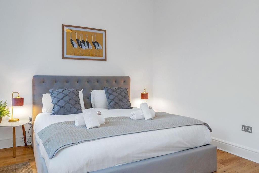 Apartment Luxury 3 Bed 2 Bath Main Door Apartm At Wardie Bay Edinburgh
