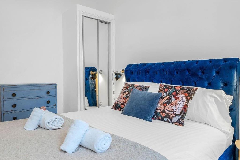 Luxury 3 Bed 2 Bath Main Door Apartm At Wardie Bay Apartment Edinburgh