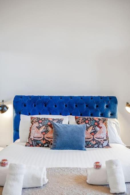 Luxury 3 Bed 2 Bath Main Door Apartm At Wardie Bay Edinburgh