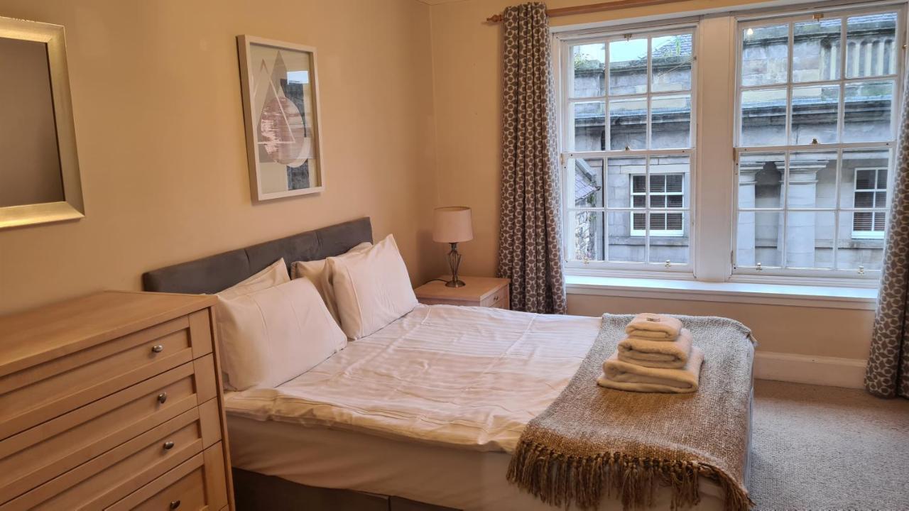 Apartment 4 New Assembly Close - Royal Mile *